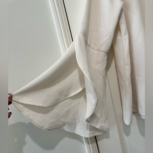 Halogen bell sleeve white blouse long sleeve flared cuff - Picture 5 of 11